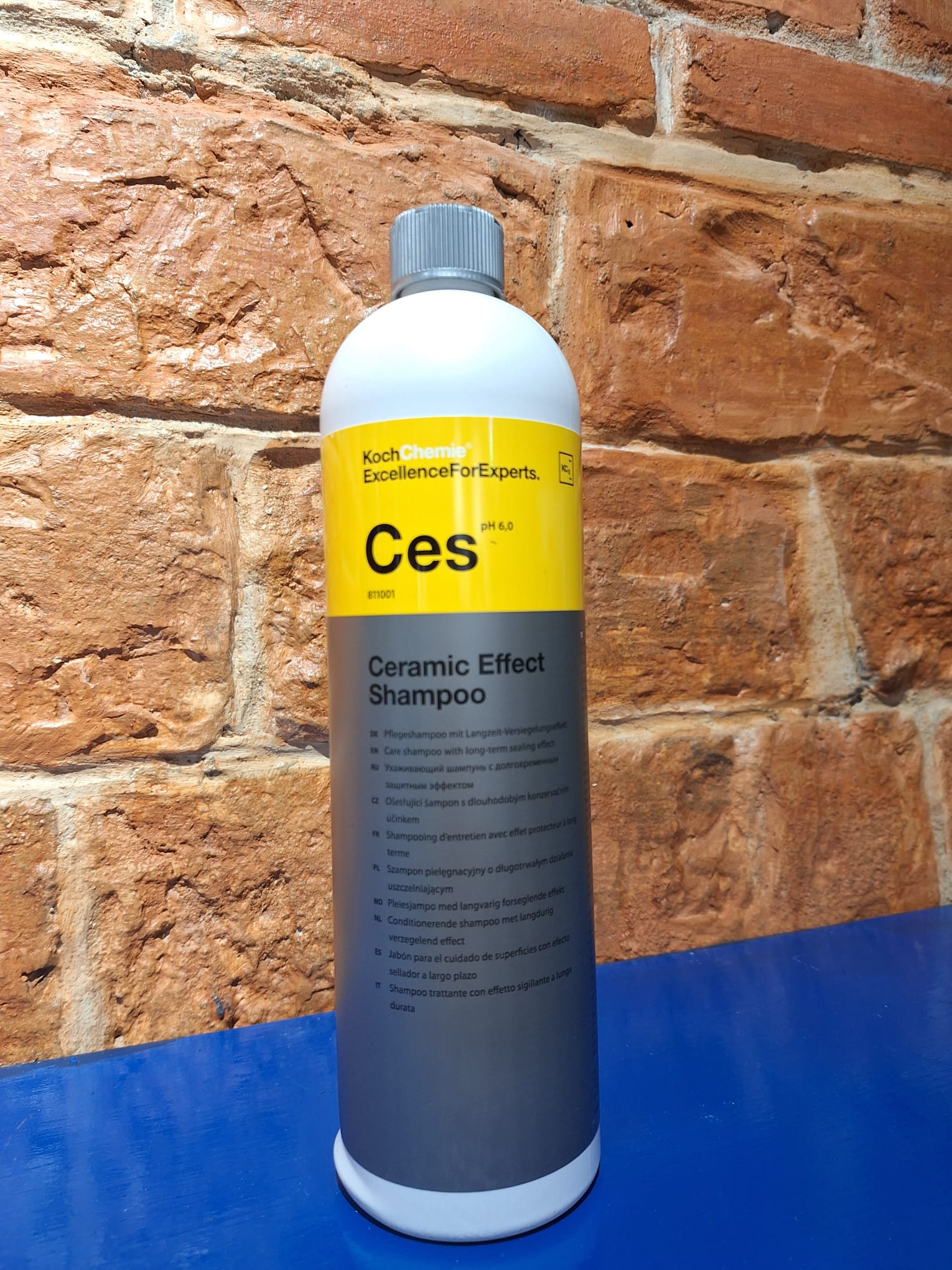 Image of Koch-Chemie Ces Ceramic Effect Shampoo 1 Litre